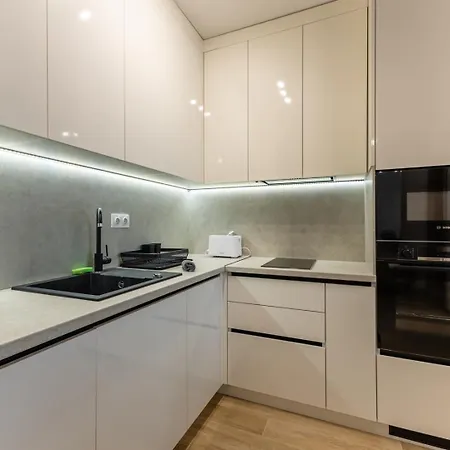 Azur Panorama 1br W/ Garage | 5 Min Walk To * Святые Константин и Елена