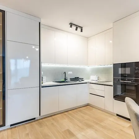 Azur Panorama 1br W/ Garage | 5 Min Walk To Апартаменты *